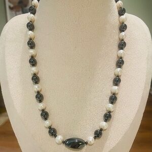 Artisan Freshwater Pearl & Hematite New